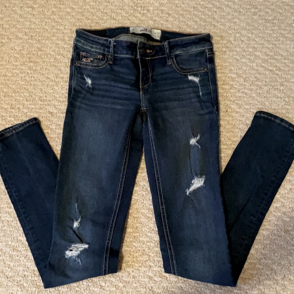 Hollister Jeans - Picture 1 of 1